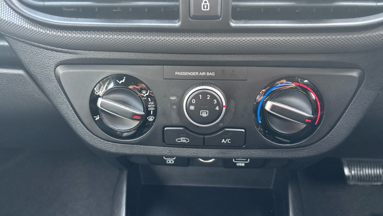 Hyundai i10 1.0 [63] Advance 5dr Auto [Nav] Petrol Hatchback